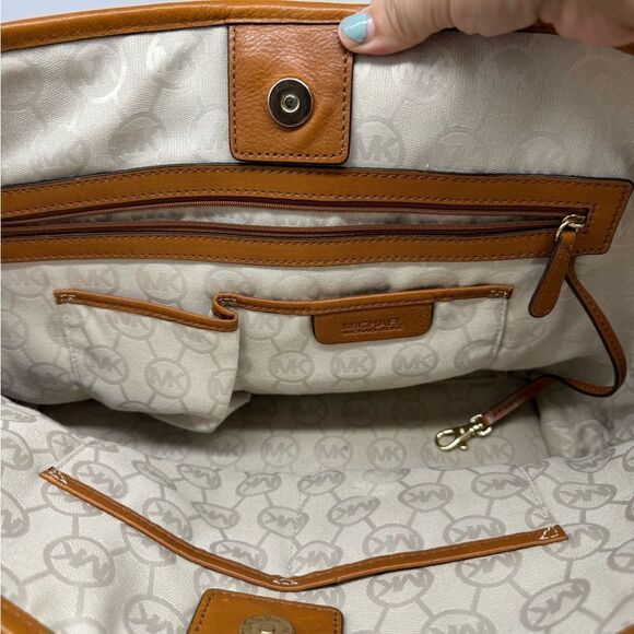 Michael kors bag - Picture 5 of 5